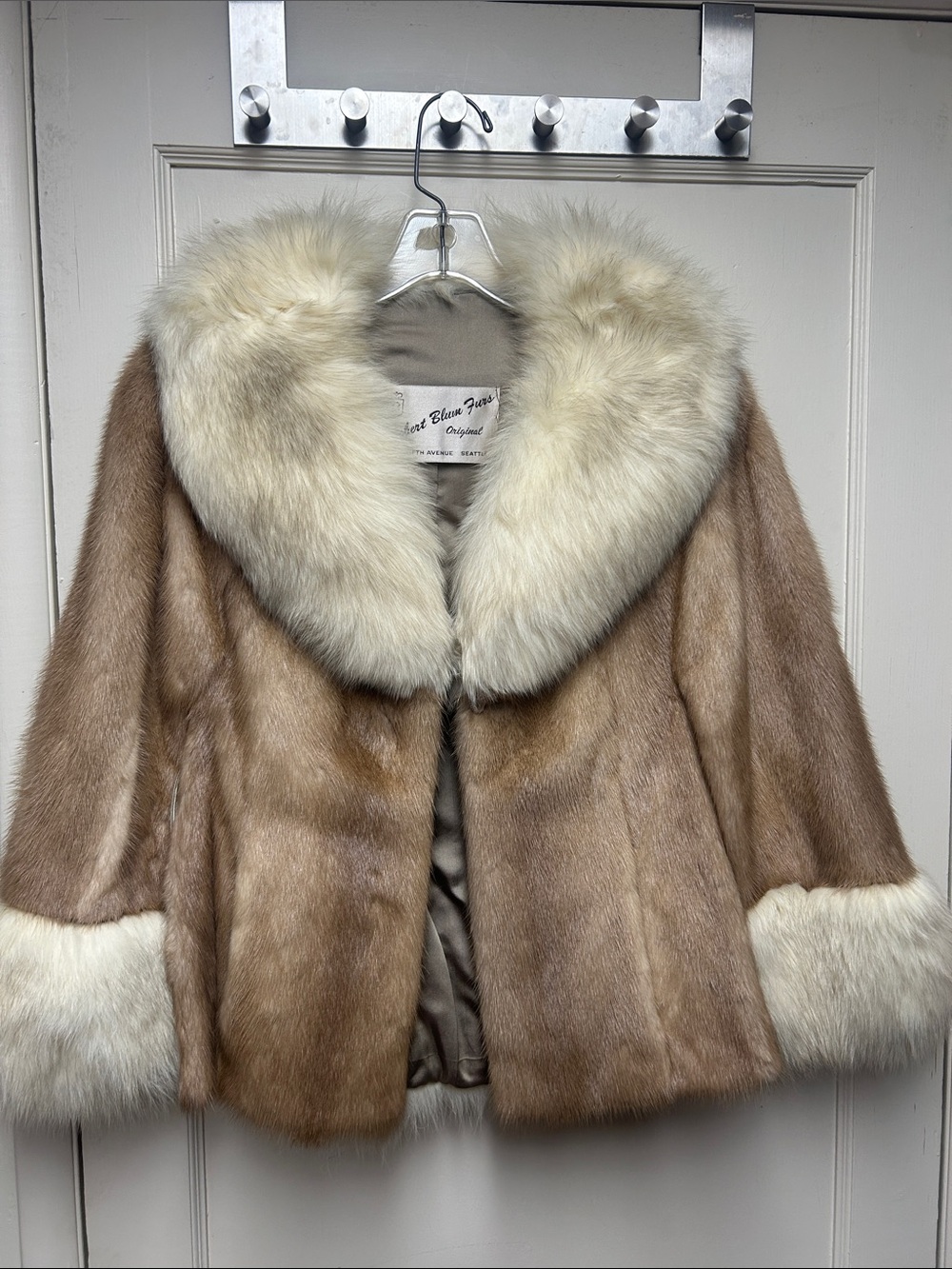 Vintage Blonde Mink and Fox Fur Capelet